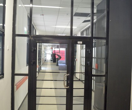 Двери стандартные противопожарные черные